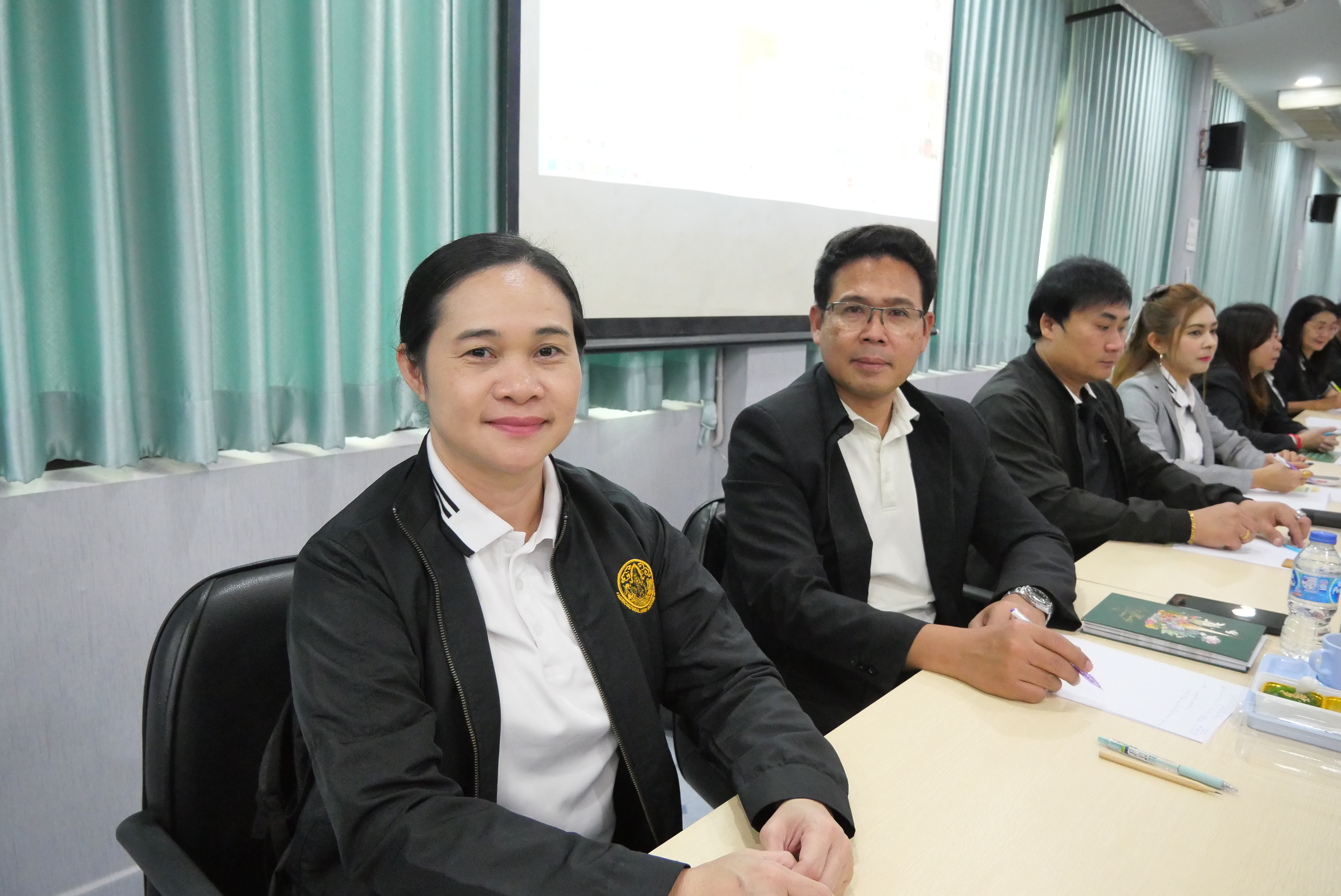 title - เลขาธิการ ส.ป.ก. ประชุมติดตามผลการดำเนินงาน และการใช้จ่ายงบประมาณ ประจำปีงบประมาณ พ.ศ.2569 ของภาคใต้ 